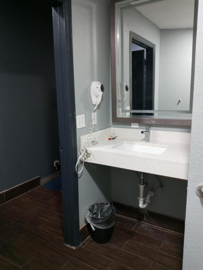 Travel Inn Winter Haven Bagian luar foto