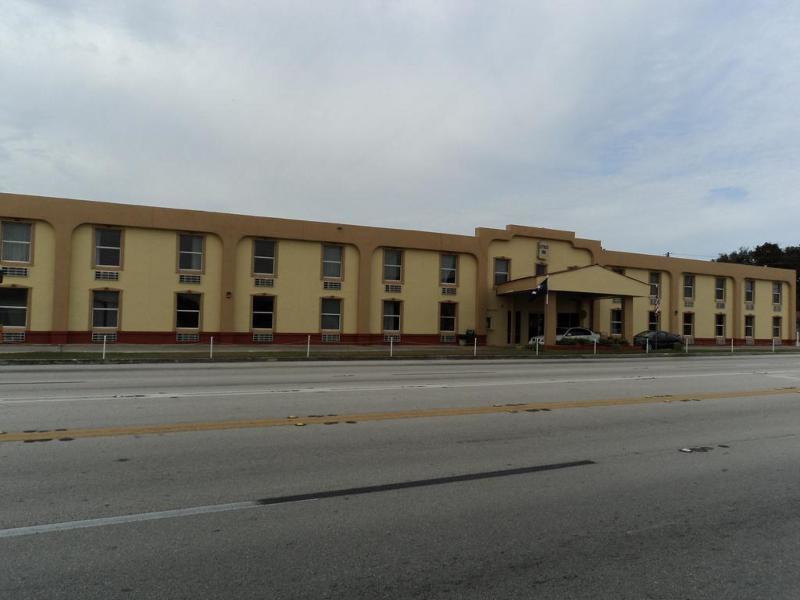 Travel Inn Winter Haven Bagian luar foto
